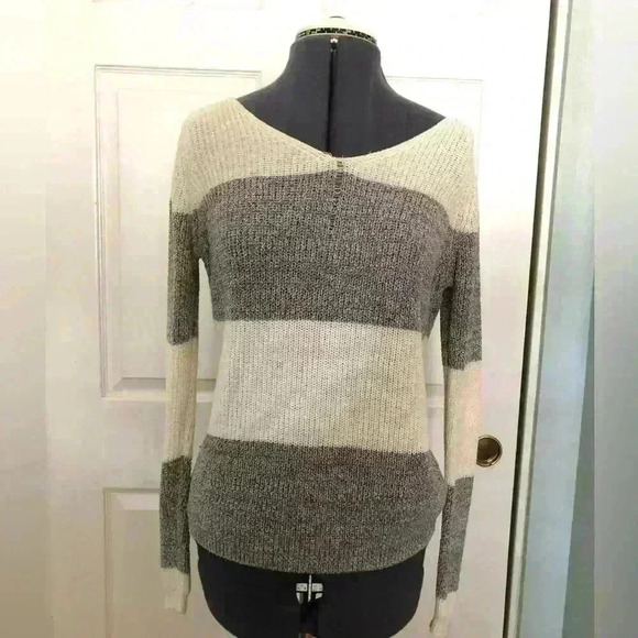 Pink Rose Cream Beige Gray striped sweater Large - Picture 2 of 8